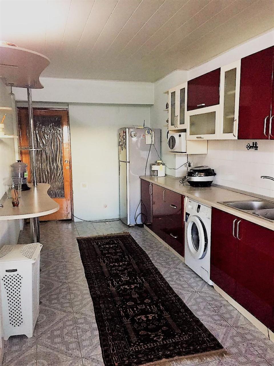 Apartamento de 100 m² en Distrito Shaykhontohur, con 3 habitación Taskent Exterior foto