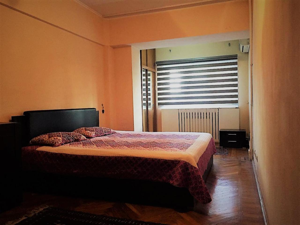 Apartamento de 100 m² en Distrito Shaykhontohur, con 3 habitación Taskent Exterior foto