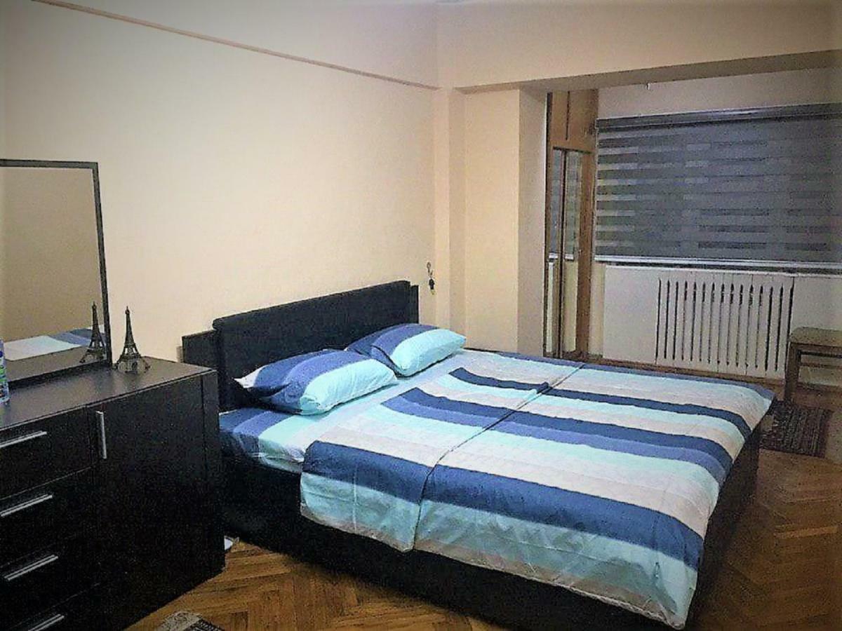 Apartamento de 100 m² en Distrito Shaykhontohur, con 3 habitación Taskent Exterior foto